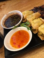 Moo Ping and Keaw Tod